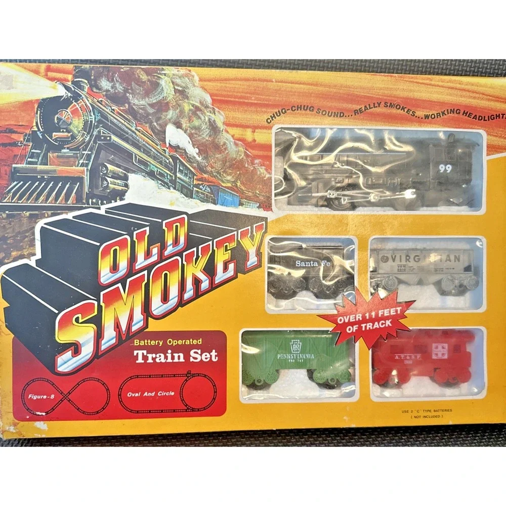 New Bright 1986 Old Smokey Battery Operated Train Set No. 2825 Made in Hong Kong